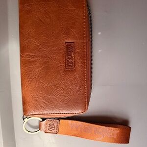 Wrangler wallet